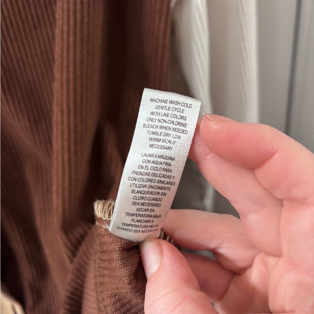 Jolie & Joy Women's Colorblock Button Down Shirt - Brown, Cream, White - Picture 4 of 7